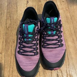 Merrell women's size 10 bravada
